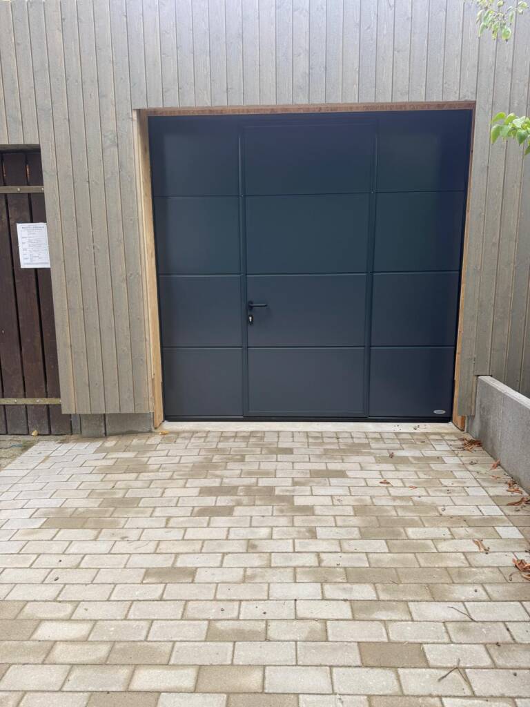 Garagentore Münster | Wartung und Service | Bauelemente Lomaziej